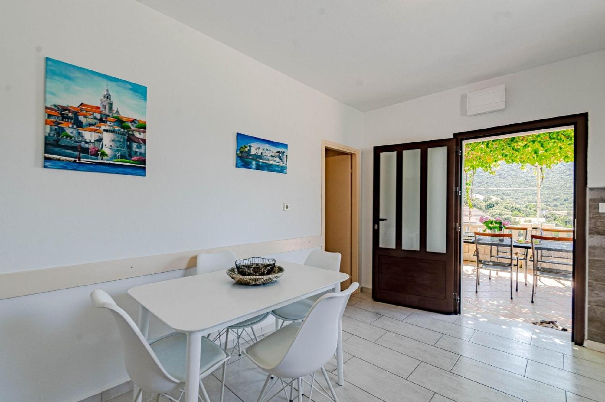 Seaside Apartments With A Swimming Pool Tri Zala, Korcula - 558 Zrnovo Rum bild